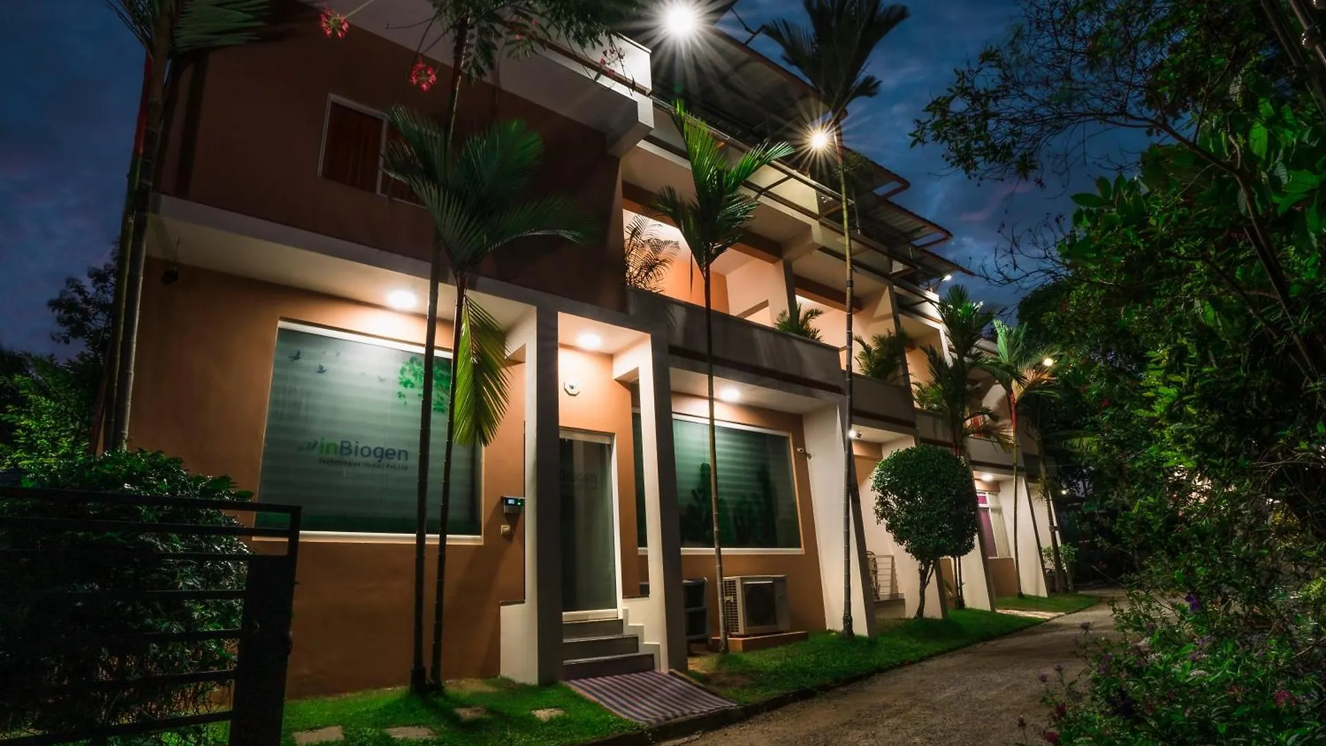 Vasudevam Premium Suites Thiruvananthapuram 3*,