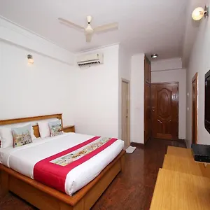 namstay-mahendra-hotels.mysorehotels.org/